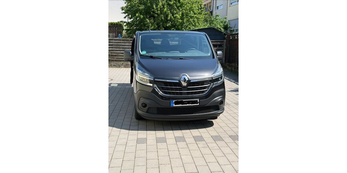 Renault Trafic 112.000 km 15.899 &euro; Winnenden 71364