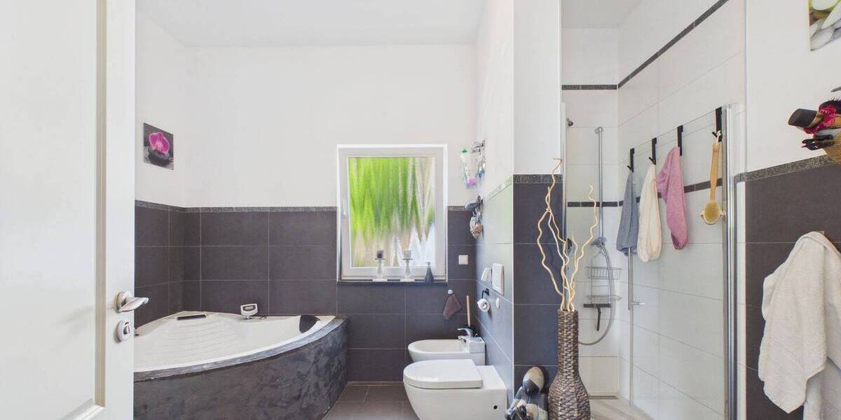 Einfamilienhaus Göppingen Hohenstaufen - 1 Zimmer, 320 m&sup2;, 1.249.000&euro; | Angebot:26256092