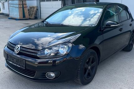 VW Golf 170.542 km 4.499 &euro; Uhingen 73066