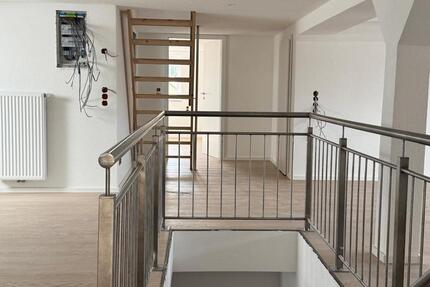 Wohnung Gingen an der Fils - 4 Zimmer, 200 m&sup2;, 1.700&euro; | Angebot:25725035