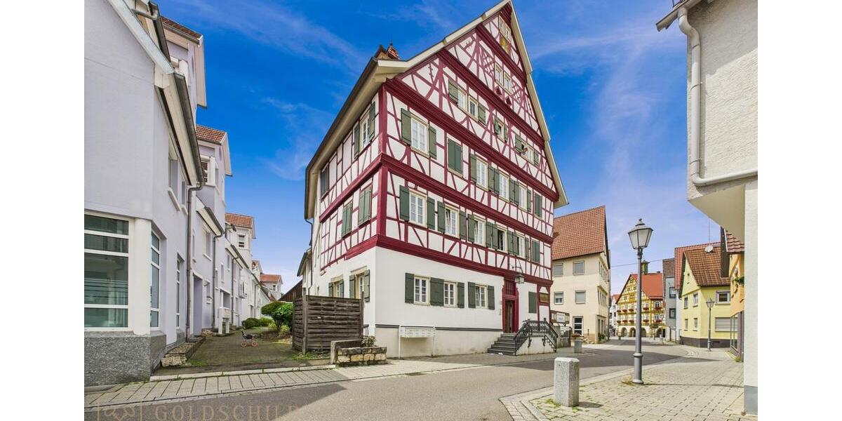 Etagenwohnung Neuffen - 3 Zimmer, 86 m&sup2;, 1.050&euro; | Angebot:24491252