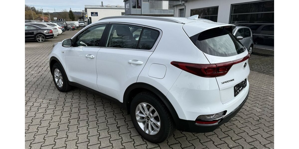Kia Sportage 1.6 GDI Edition 7 EMOTION 47.000 km 16.350 &euro; Schorndorf 73614