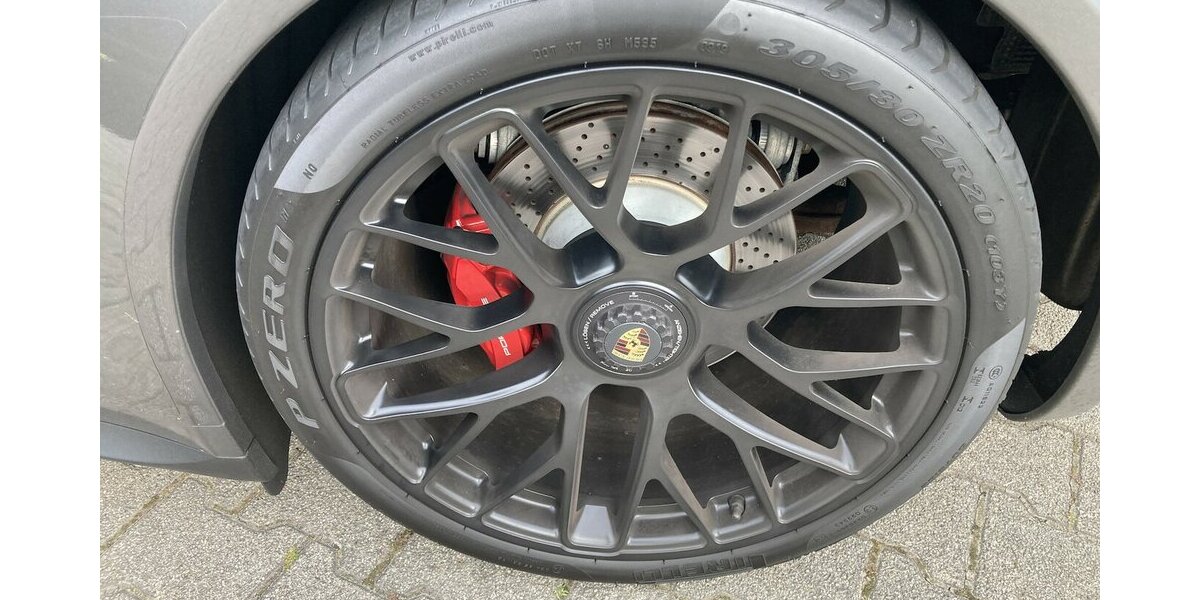 Porsche 911 Carrera GTS Cabriolet Approved 05/27 45.700 km 118.555 &euro; Schorndorf 73614