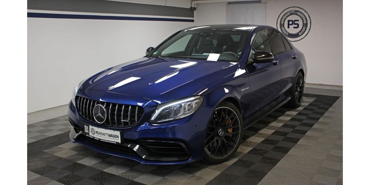 Mercedes-Benz C 63 AMG 77.300 km 55.490 &euro; Uhingen 73066