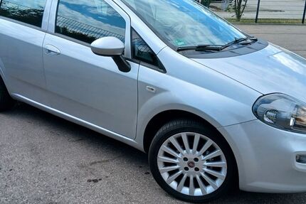 Fiat Punto 67.400 km 5.700 &euro; Eislingen 73054