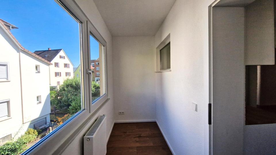 Hochparterre Esslingen am Neckar - 4 Zimmer, 90 m&sup2;, 1.450&euro; | Angebot:27594524