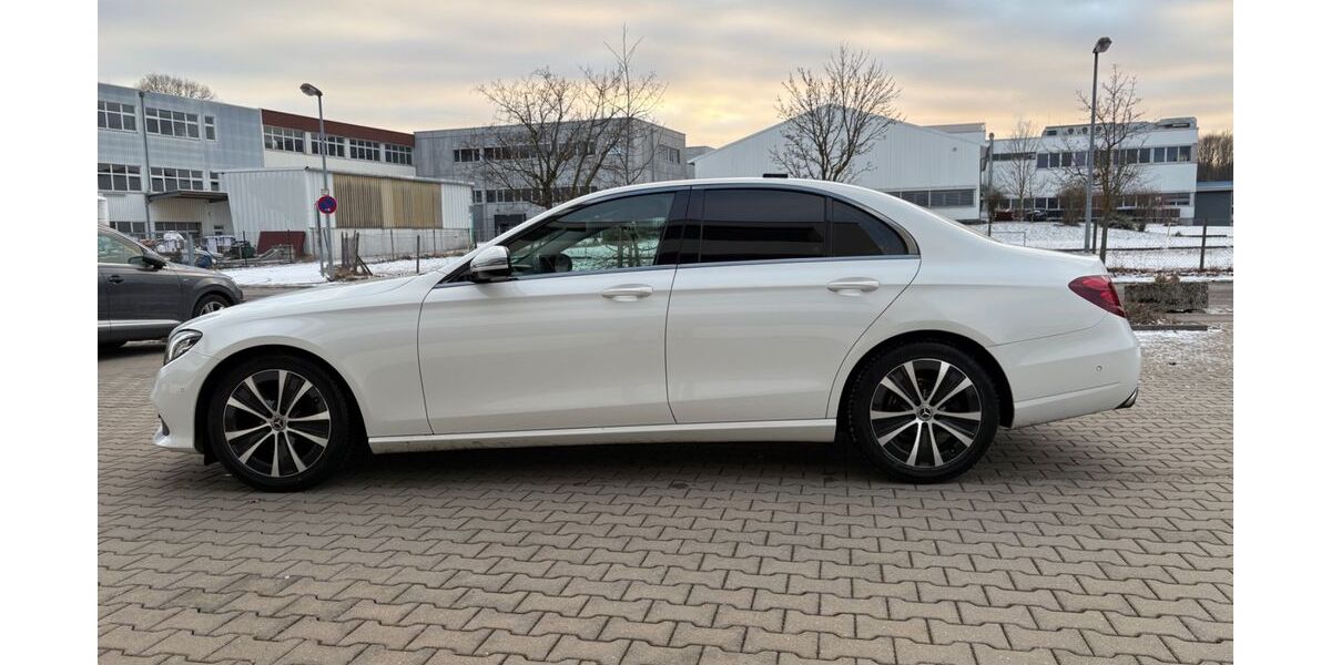 Mercedes-Benz E 220 241.600 km 17.350 &euro; Aichwald 73773