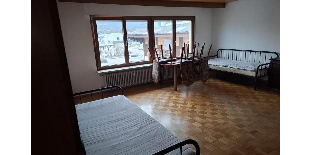 Etagenwohnung Schorndorf - 5 Zimmer, 150 m&sup2;, 1.520&euro; | Angebot:25934865