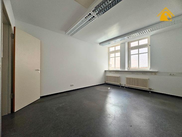 Gewerbeobjekt Schwäbisch Gmünd - 2.100&euro; | Angebot:22265421