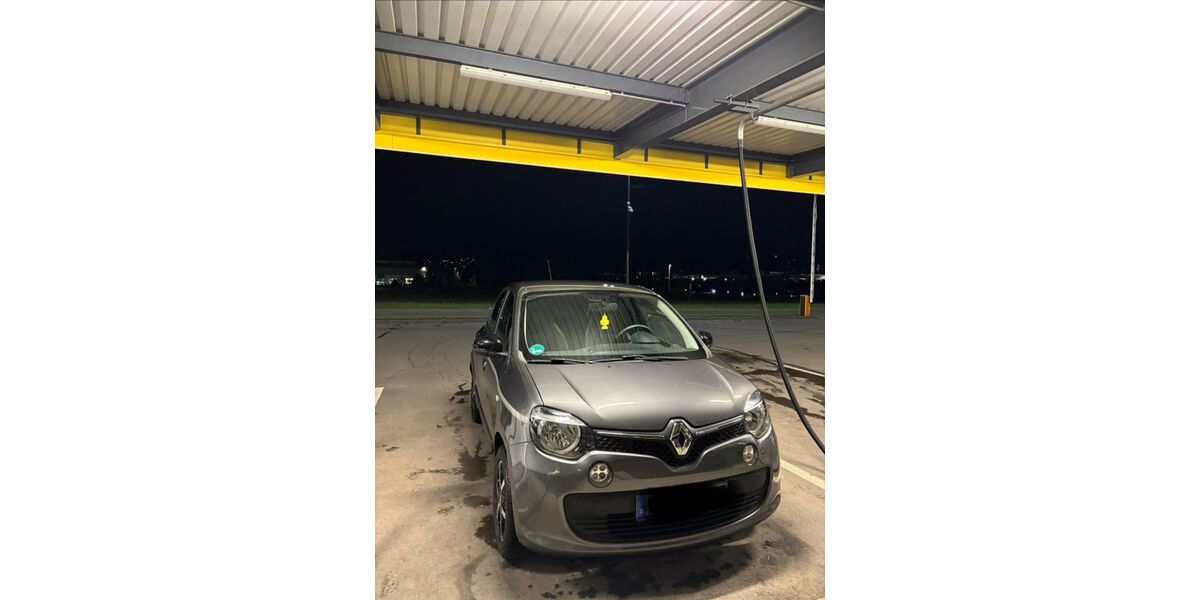 Renault Twingo 68.698 km 8.900 &euro; Winnenden 71364