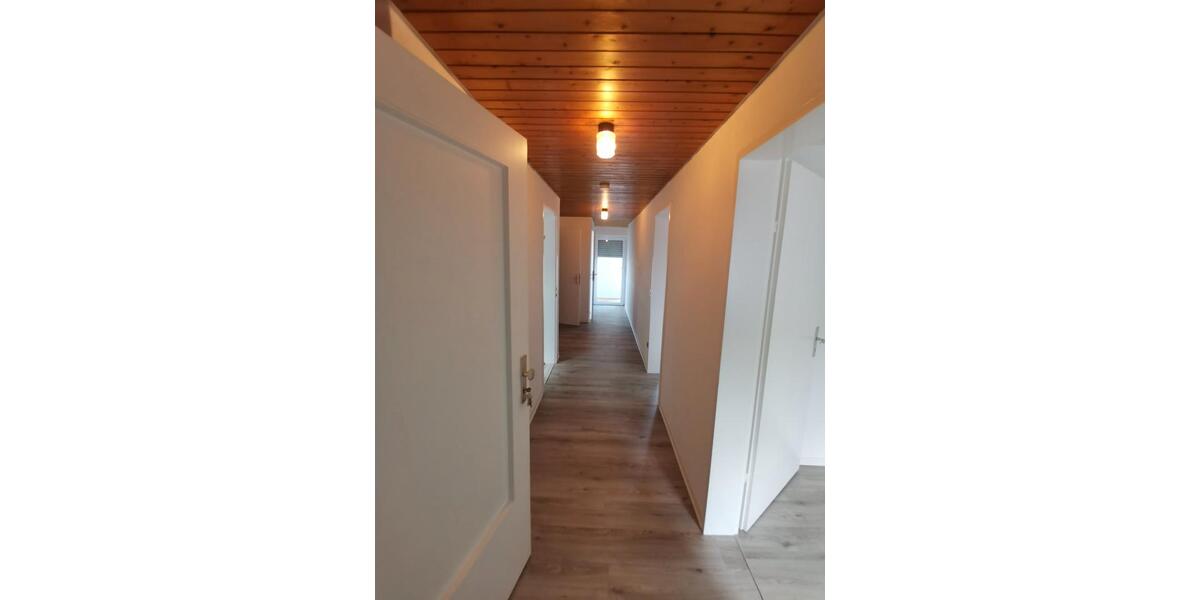 Dachgeschoßwohnung Rechberghausen - 2 Zimmer, 70 m&sup2;, 650&euro; | Angebot:26023519