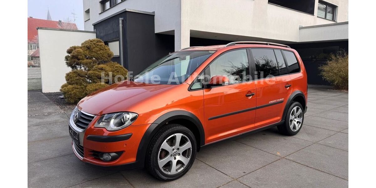 VW Touran 75.853 km 9.950 &euro; Heiningen 73092