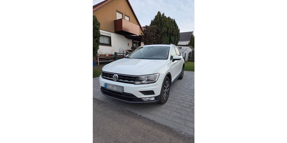 VW Tiguan 151.000 km 19.290 &euro; Dettingen unter Teck 73265