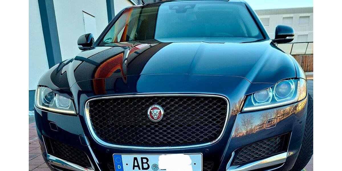 Jaguar XF 137.200 km 11.800 &euro; Göppingen 73033
