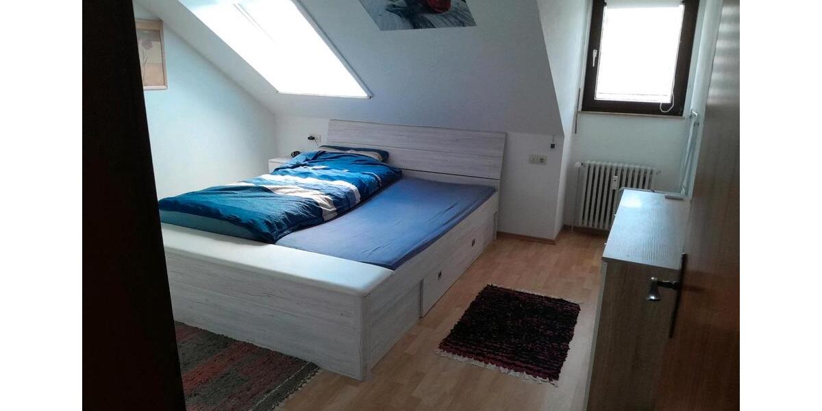 Etagenwohnung Ostfildern - 1 Zimmer, 15 m&sup2;, 280&euro; | Angebot:25872103