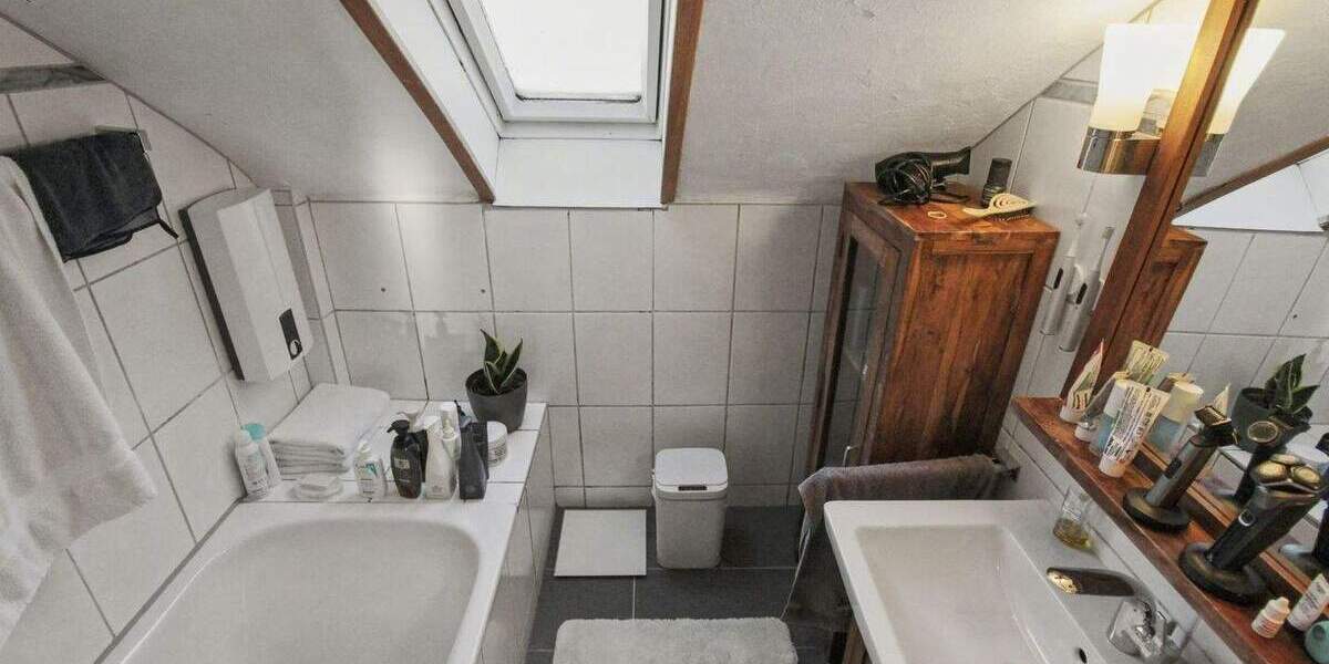 Einfamilienhaus Uhingen Baiereck - 6 Zimmer, 320.000&euro; | Angebot:25867132