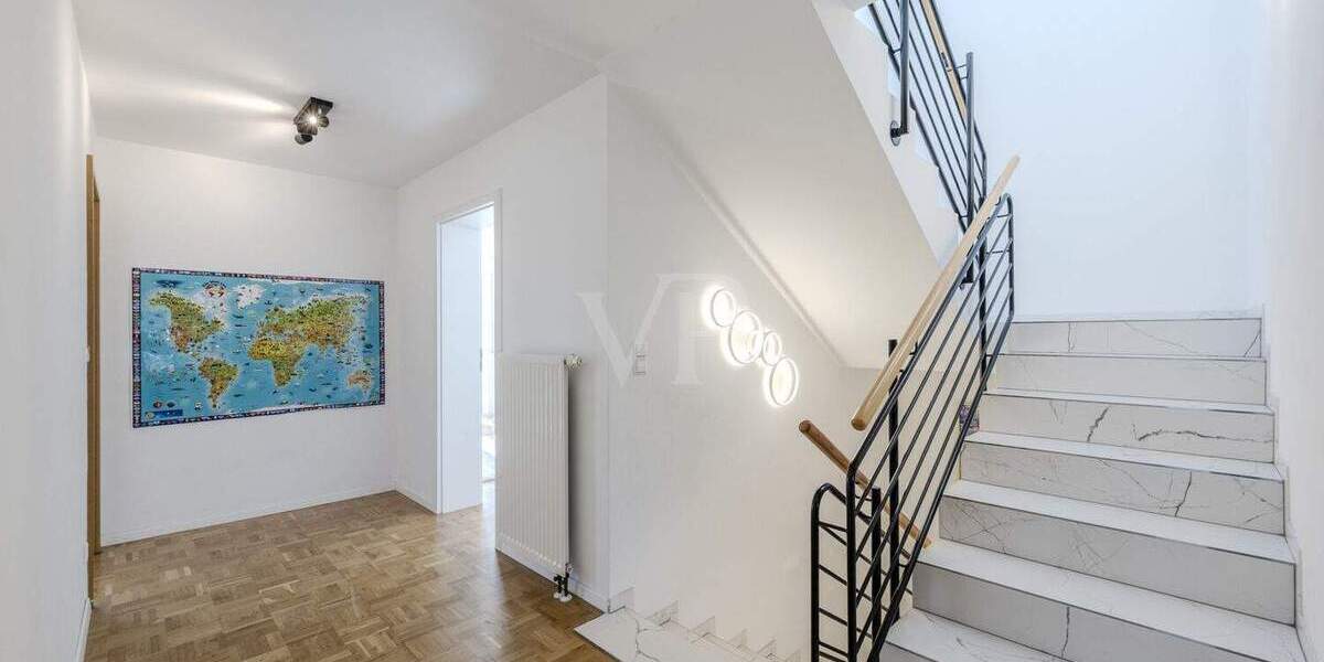 Reihenendhaus Plochingen / Stumpenhof Stumpenhof - 9 Zimmer, 247 m&sup2;, 810.000&euro; | Angebot:25735942