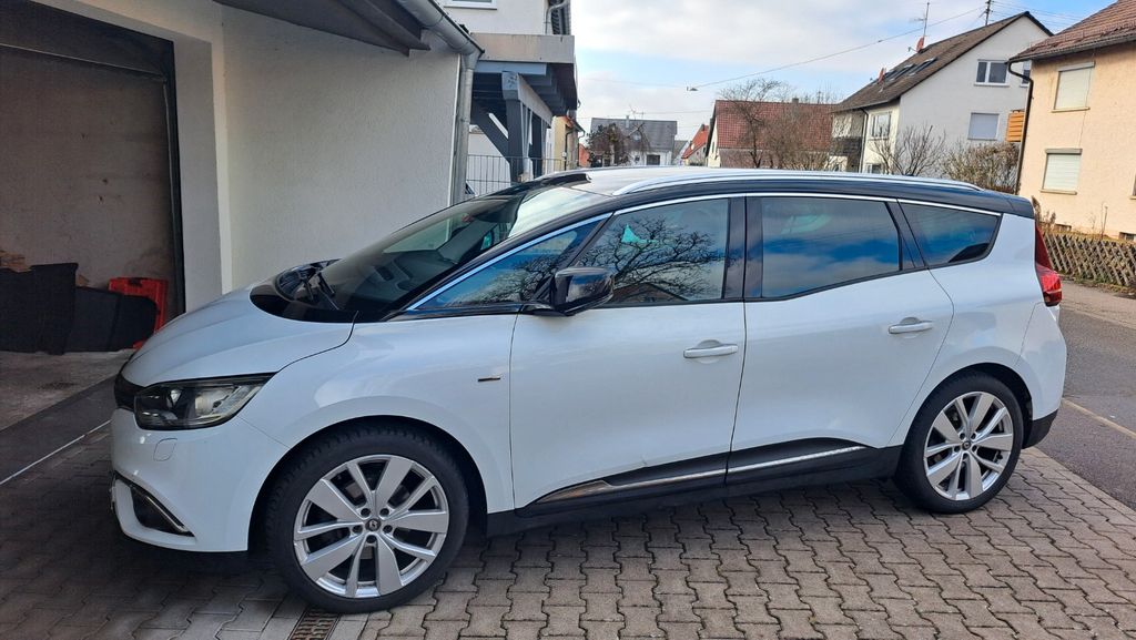 Renault Grand Scenic 68.204 km 13.199 &euro; Waiblingen 71336