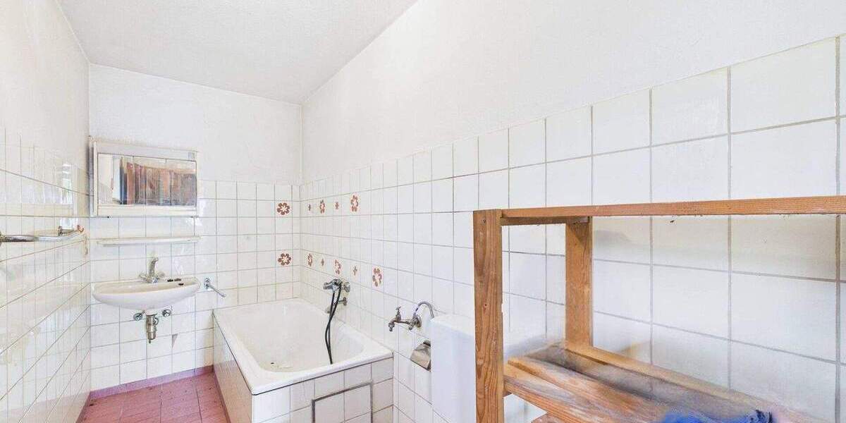 Einfamilienhaus Hattenhofen - 6 Zimmer, 176 m&sup2;, 399.000&euro; | Angebot:25737992