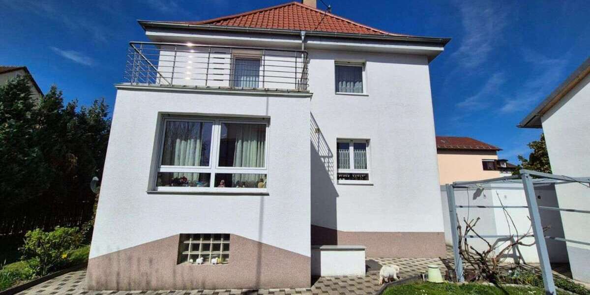 Einfamilienhaus Salach - 9 Zimmer, 194 m&sup2;, 669.000&euro; | Angebot:25471008
