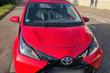 Toyota Aygo (X) 155.000 km 4.595 &euro; Esslingen 73732