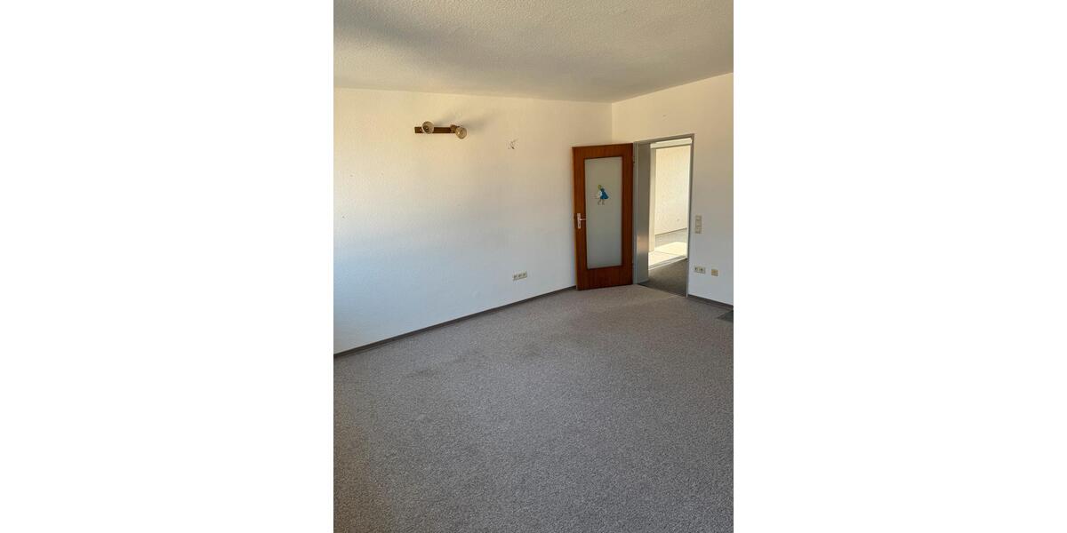 Etagenwohnung Esslingen am Neckar Oberesslingen - 3 Zimmer, 83 m&sup2;, 295.000&euro; | Angebot:26241458