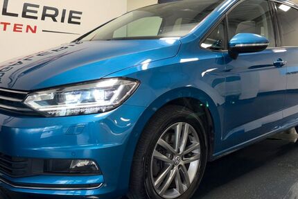 VW Touran 93.000 km 18.990 &euro; Amstetten 73340