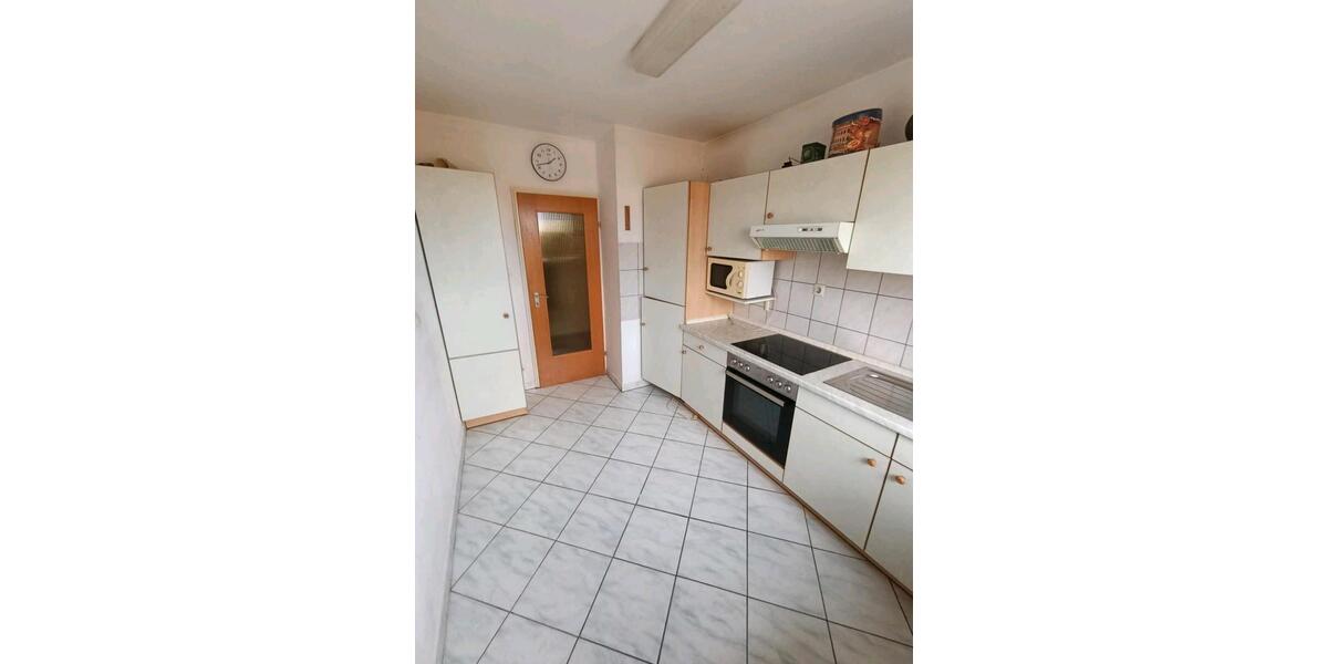 Etagenwohnung Schorndorf - 3 Zimmer, 76 m&sup2;, 290.000&euro; | Angebot:24563842