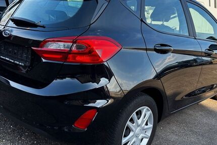 Ford Fiesta 34.900 km 10.400 &euro; Essingen­­­ 73457