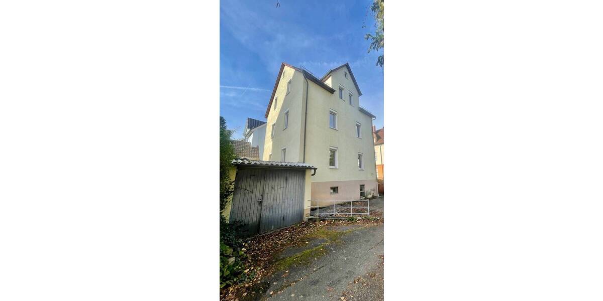 Mehrfamilienhaus, Wohnhaus Schwäbisch Gmünd - 6 Zimmer, 140 m&sup2;, 359.000&euro; | Angebot:25678638