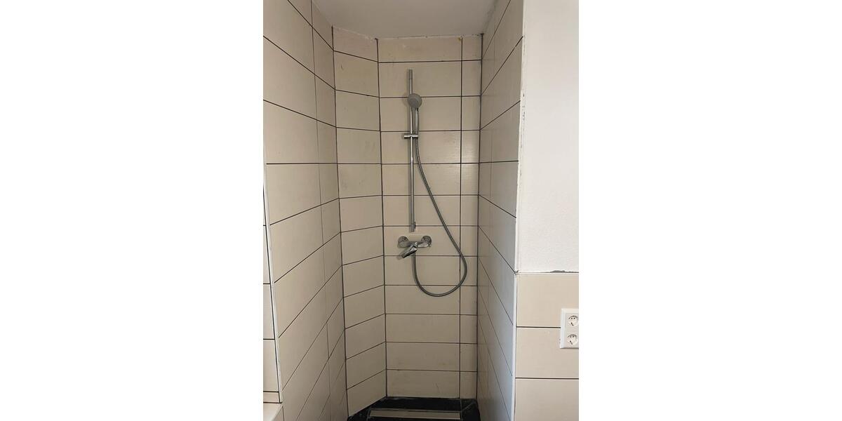 Dachgeschoßwohnung Göppingen Faurndau - 1 Zimmer, 42 m&sup2;, 850&euro; | Angebot:26639152