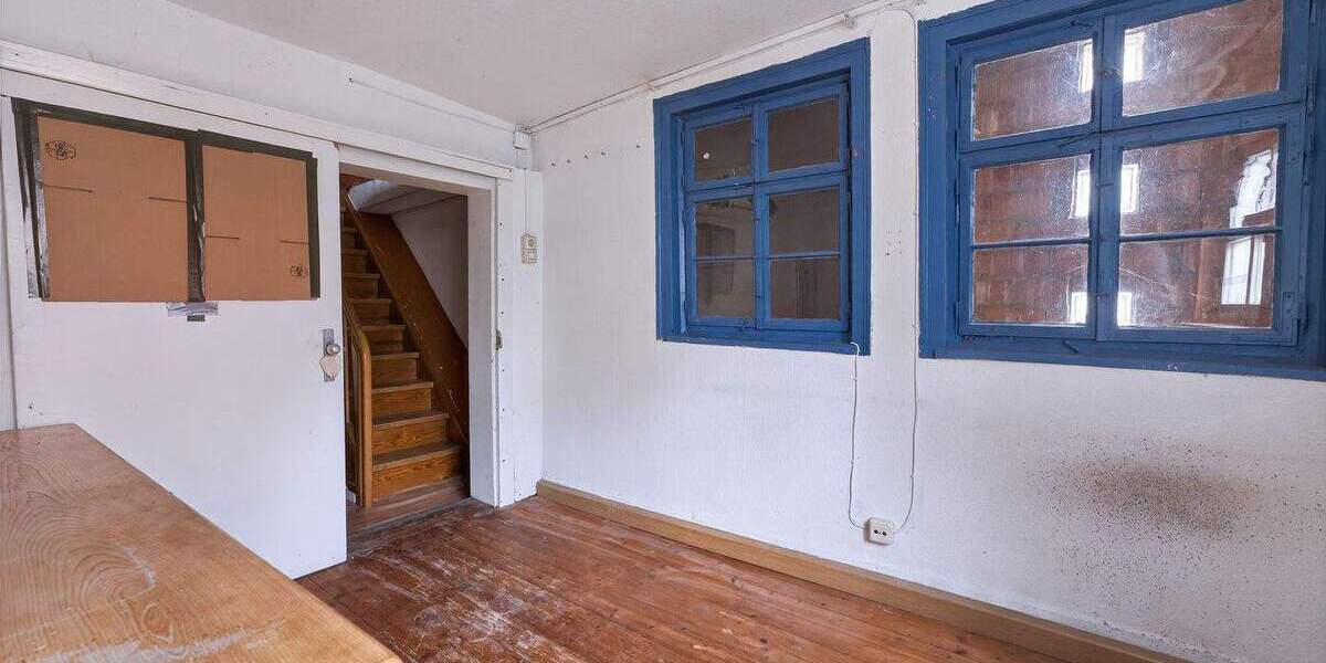 Mehrfamilienhaus, Wohnhaus Schwäbisch Gmünd - 9 Zimmer, 155 m&sup2;, 249.000&euro; | Angebot:25776970