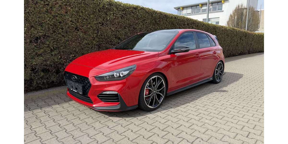 Hyundai i30 81.500 km 20.900 &euro; Eislingen 73054