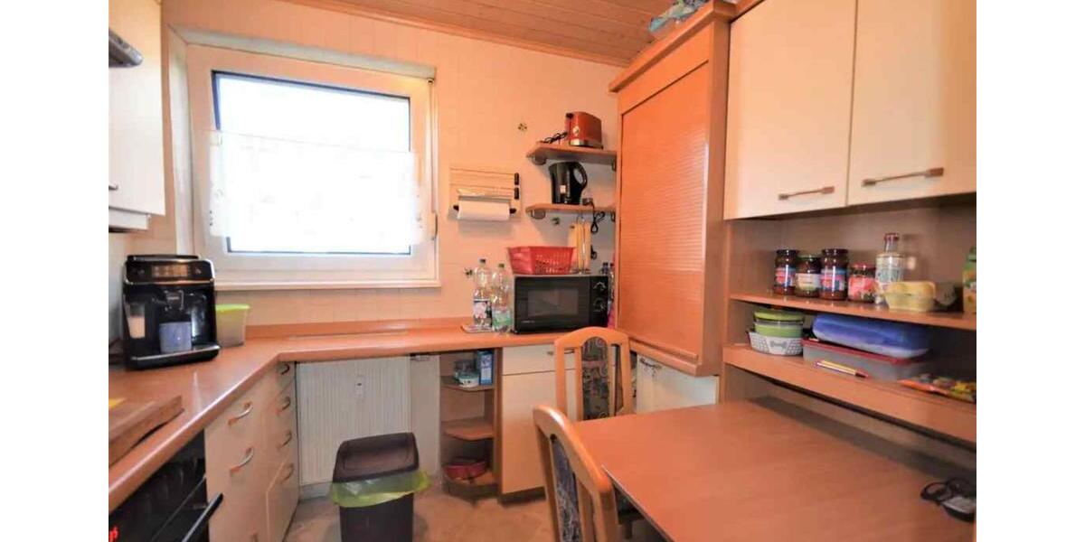 Hochparterre Weilheim an der Teck - 3 Zimmer, 74 m&sup2;, 270.000&euro; | Angebot:25943106