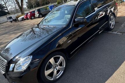 Mercedes-Benz E 200 190.000 km 7.800 &euro; Altbach 73776