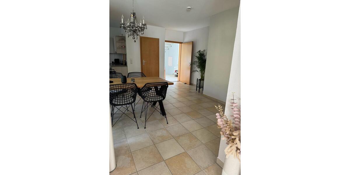 Erdgeschoßwohnung Schwäbisch Gmünd - 2 Zimmer, 80 m&sup2;, 800&euro; | Angebot:25841335