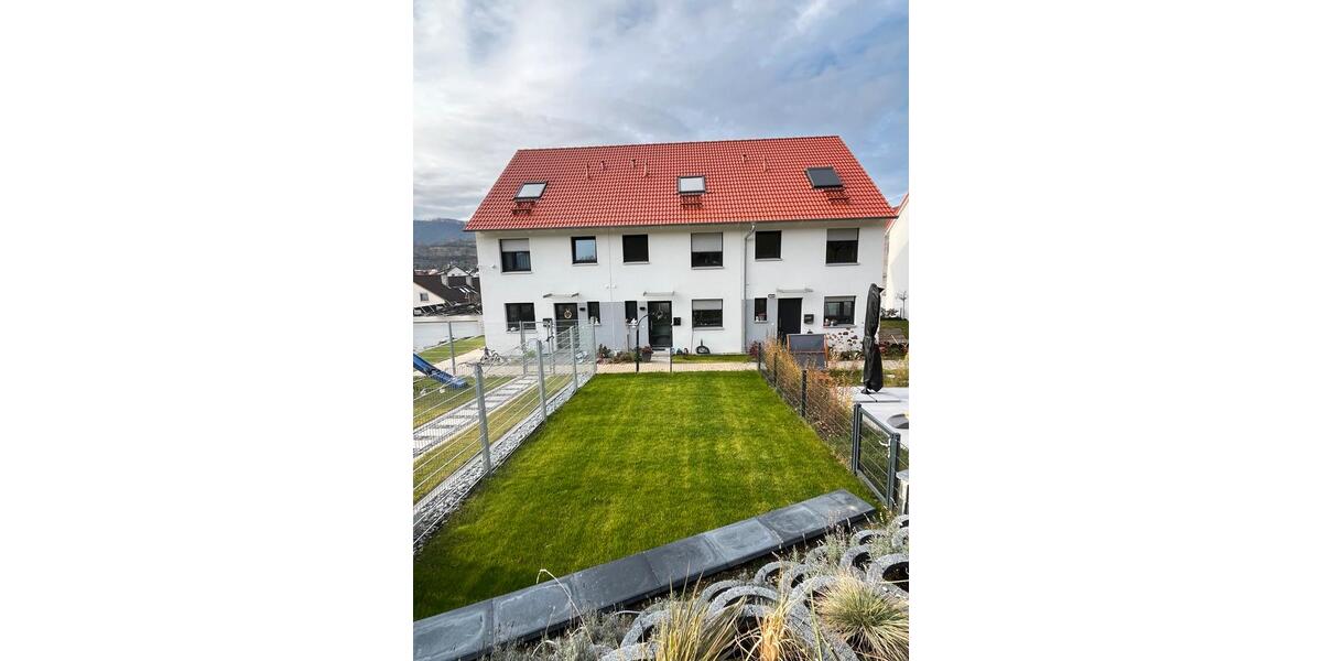 Reihenhaus Kuchen - 6 Zimmer, 166 m&sup2;, 689.000&euro; | Angebot:24276498