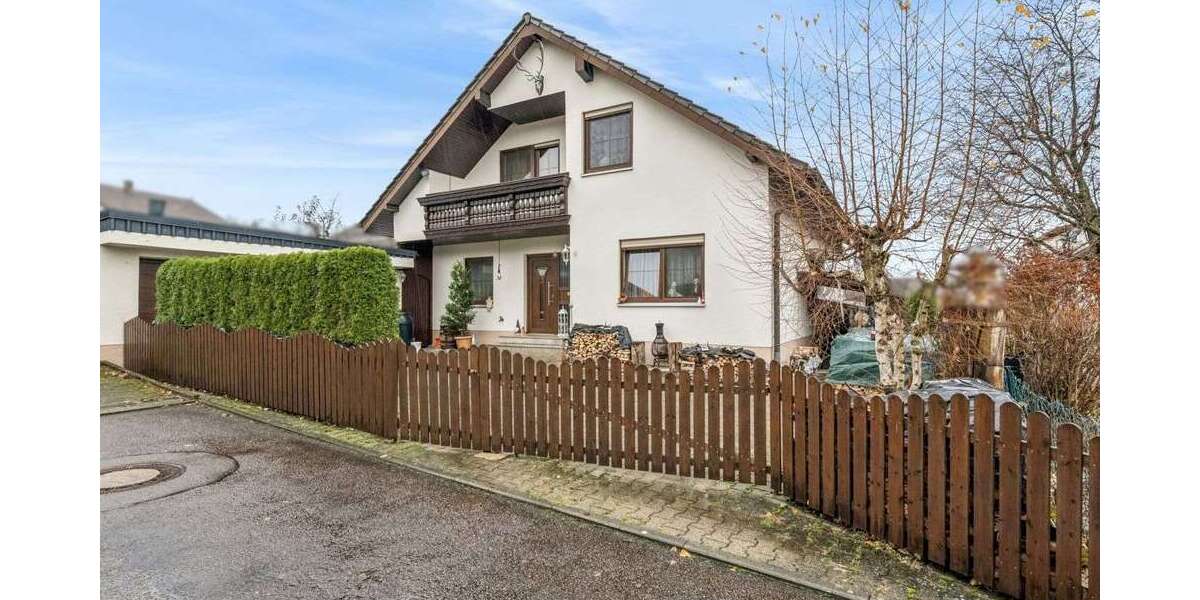 Einfamilienhaus Schlat - 8 Zimmer, 170 m&sup2;, 775.000&euro; | Angebot:24155313