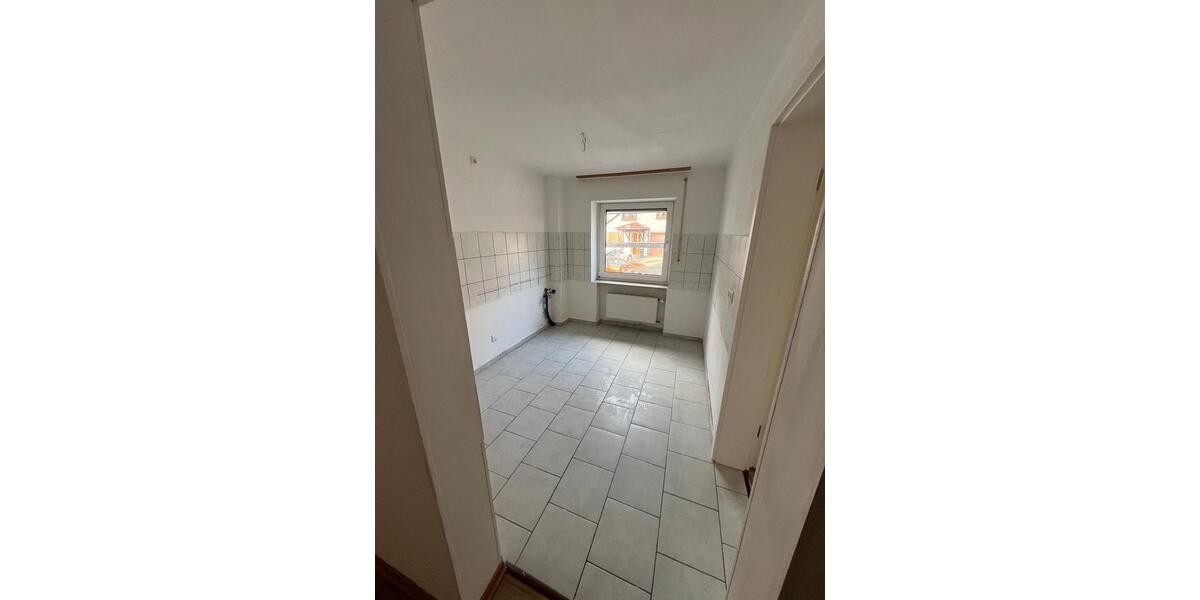 Erdgeschoßwohnung Uhingen - 3 Zimmer, 70 m&sup2;, 850&euro; | Angebot:24618223