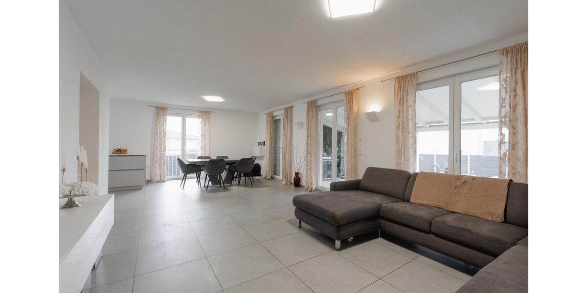 Einfamilienhaus Göggingen - 5.5 Zimmer, 194 m&sup2;, 780.000&euro; | Angebot:27083431