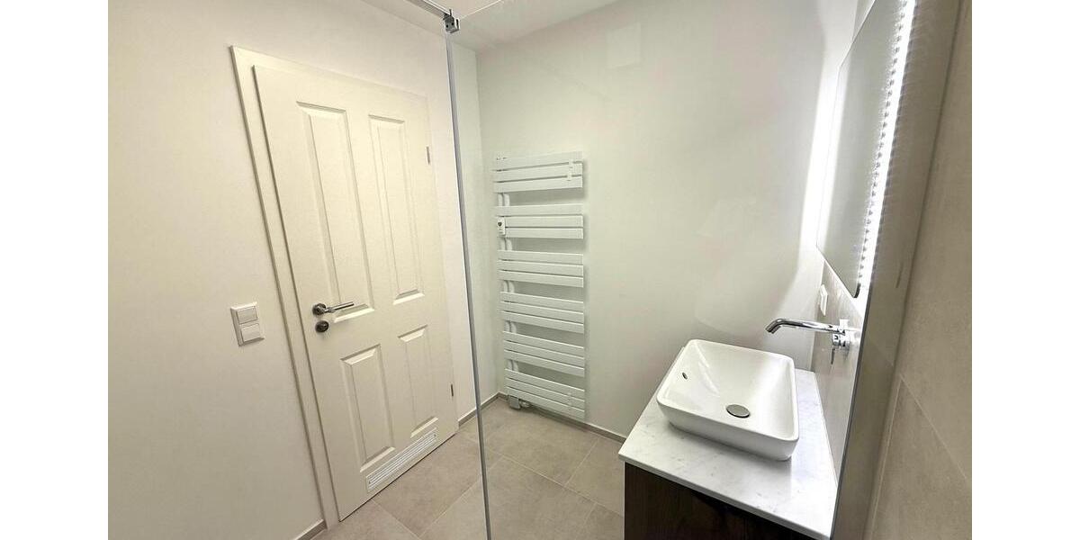 Etagenwohnung Esslingen am Neckar Oberesslingen - 3.5 Zimmer, 91 m&sup2;, 1.300&euro; | Angebot:26660009