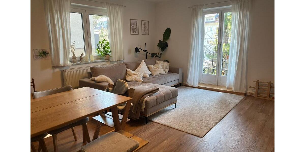 Erdgeschoßwohnung Esslingen am Neckar Brühl - 4 Zimmer, 97 m&sup2;, 1.300&euro; | Angebot:25862059