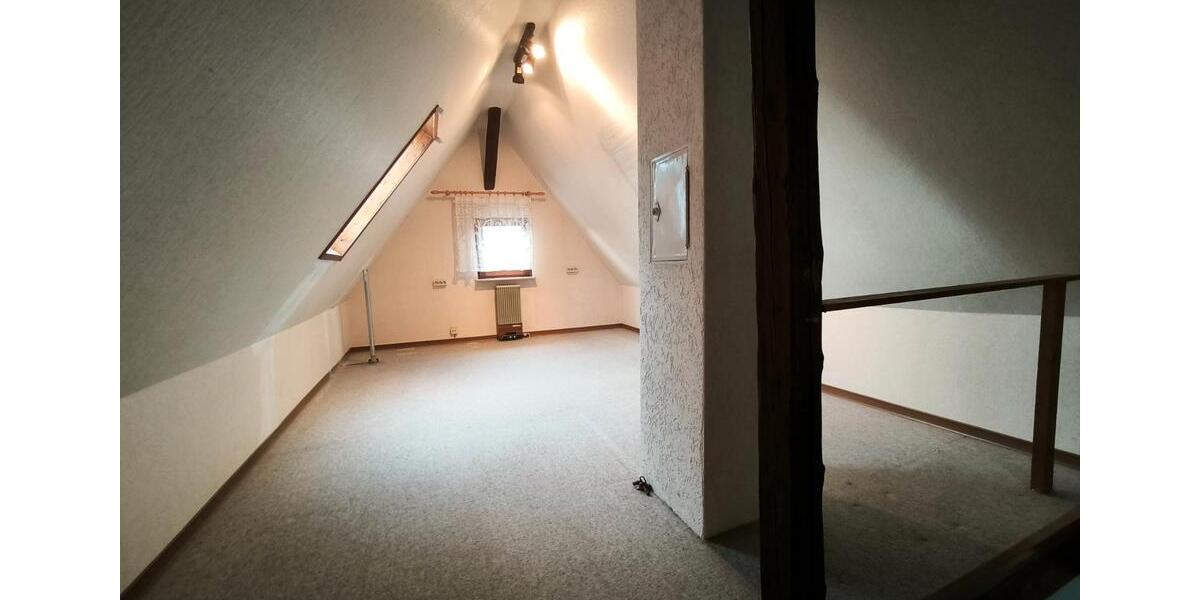 Doppelhaushälfte Remshalden - 6 Zimmer, 141 m&sup2;, 399.000&euro; | Angebot:26040837