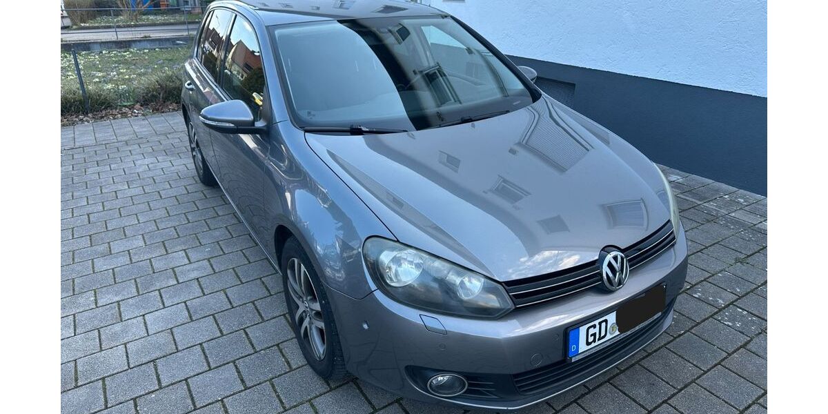 VW Golf 122.654 km 9.300 &euro; Schwäbisch Gmünd 73527