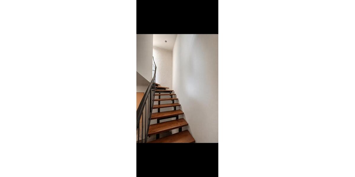 Doppelhaushälfte Remshalden - 6.5 Zimmer, 190 m&sup2;, 559.000&euro; | Angebot:27271779