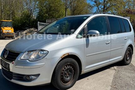 VW Touran 226.275 km 2.450 &euro; Heiningen 73092