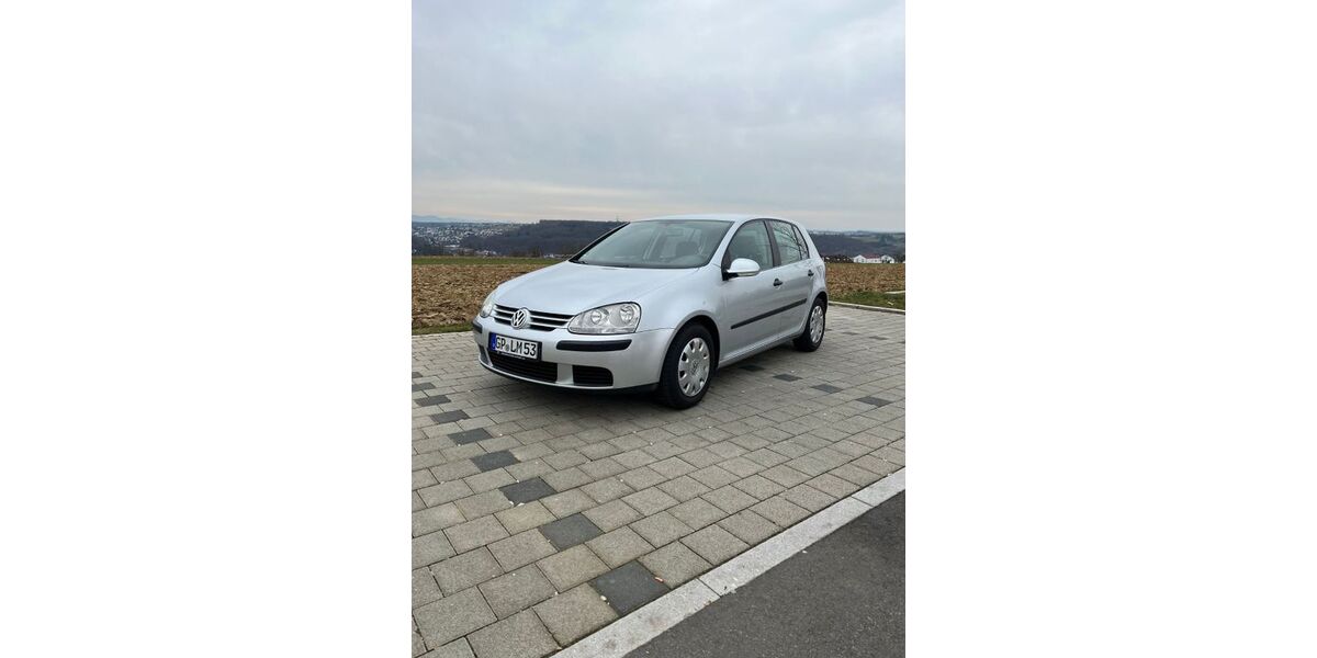VW Golf 257.000 km 1.199 &euro; Uhingen 73066