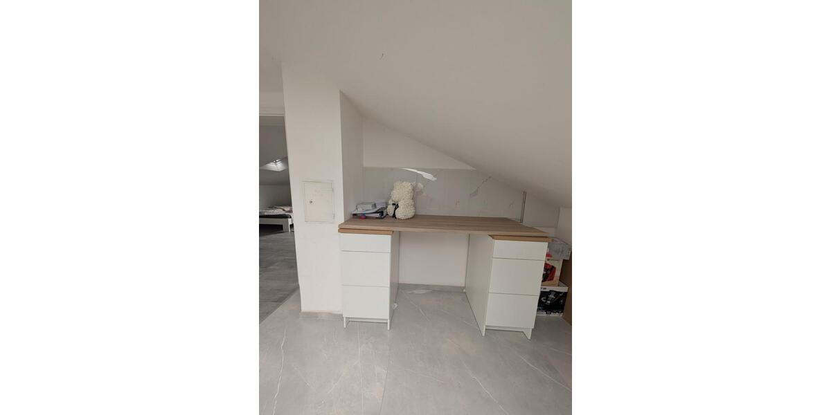 Dachgeschoßwohnung Geislingen an der Steige - 2.5 Zimmer, 60 m&sup2;, 700&euro; | Angebot:24864965