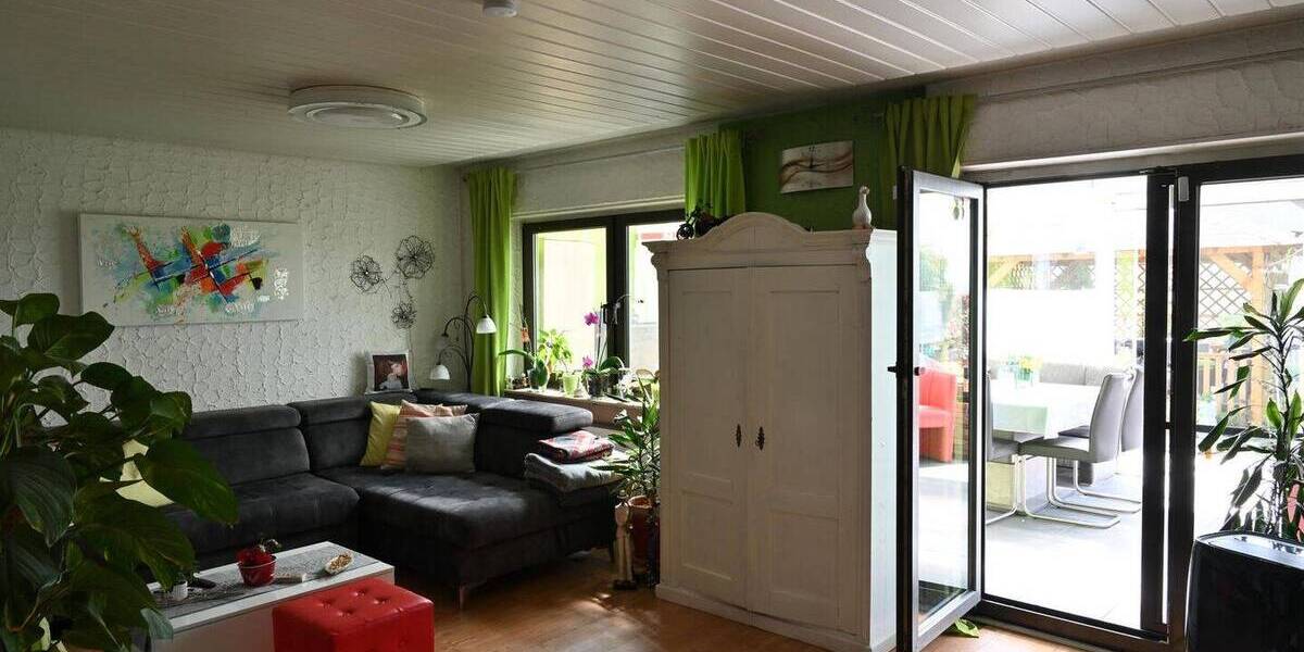 Reihenmittelhaus Birenbach - 6 Zimmer, 129 m&sup2;, 375.000&euro; | Angebot:25707583