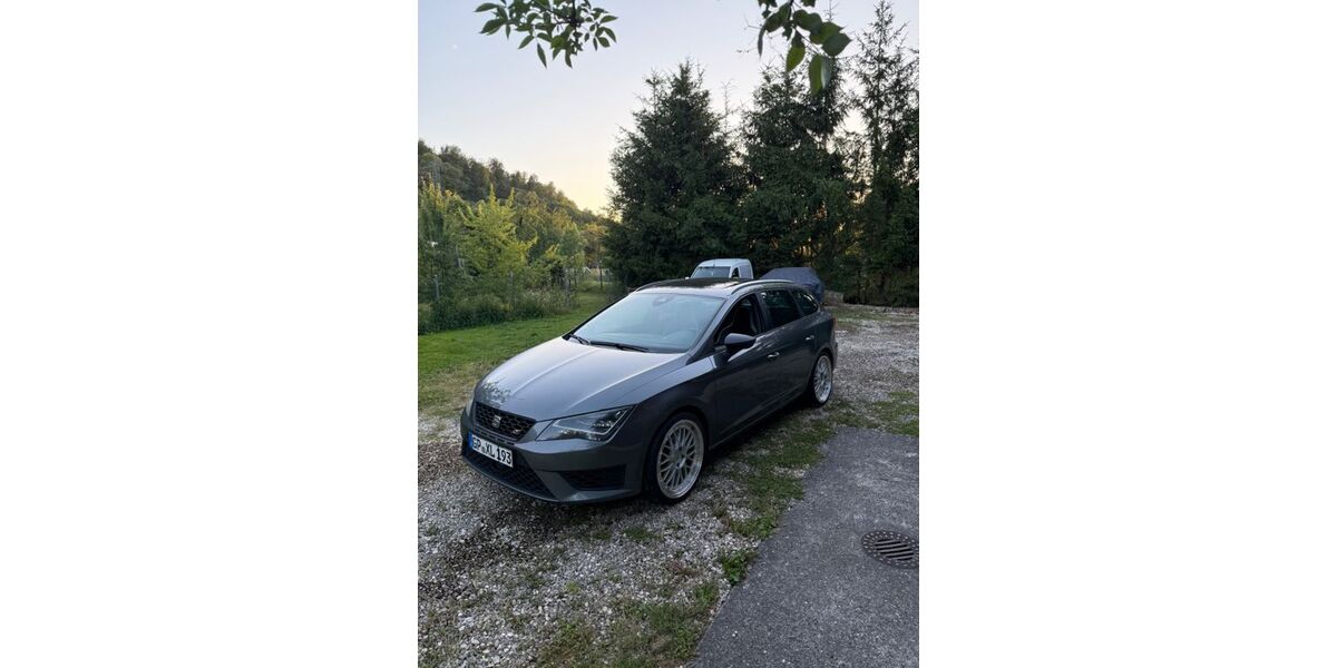 Seat Leon 192.000 km 10.999 &euro; Gingen 73333